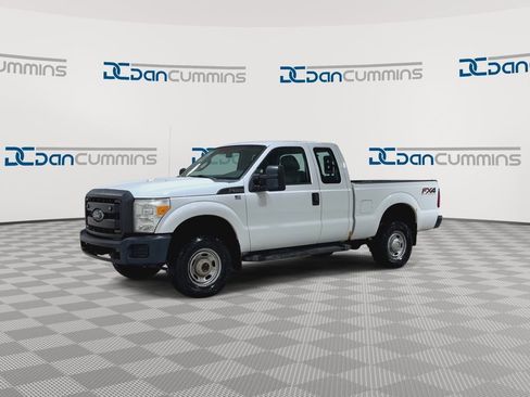 Used 2015 Ford F250 XL w/ FX4 Off-Road Package image 4
