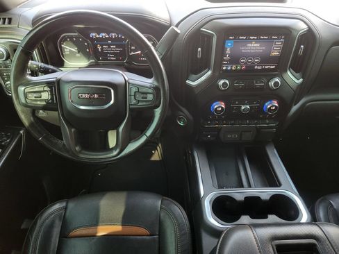 Used 2021 GMC Sierra 1500 AT4 w/ AT4 Premium Package AWD/4WD image 26