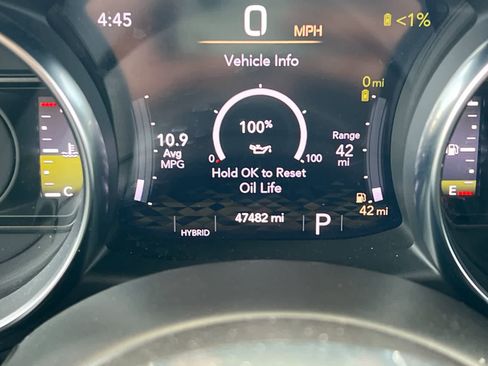 Used 2023 Jeep Wrangler Sahara w/ Cold Weather Group AWD/4WD image 27