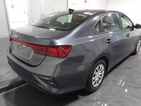 Used 2021 Kia Forte Sedan FWD image 4