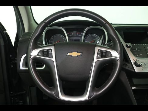Used 2017 Chevrolet Equinox LT AWD/4WD image 15
