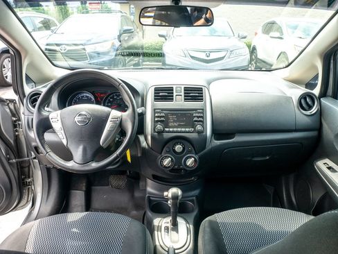 Used 2014 Nissan Versa Note SV w/ Convenience Package FWD image 18