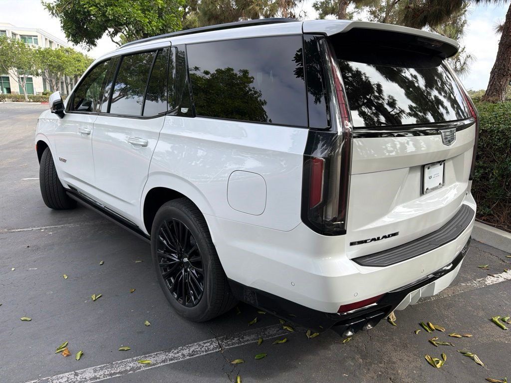 Certified 2023 Cadillac Escalade V AWD/4WD image 6