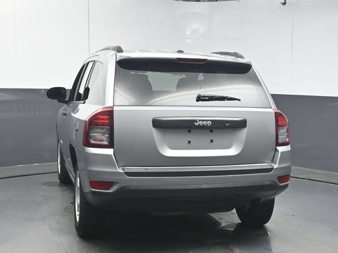 Used 2016 Jeep Compass Sport FWD image 6