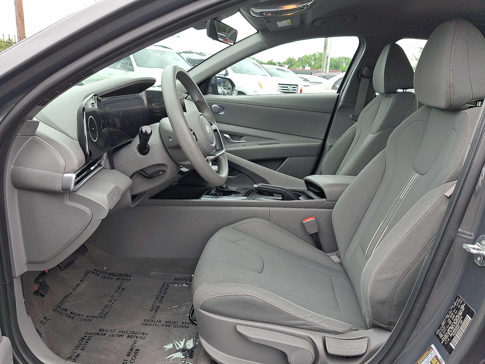 Used 2024 Hyundai Elantra SEL FWD image 14