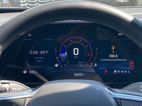 Used 2025 Chevrolet Equinox LT w/ Convenience Package II FWD image 15