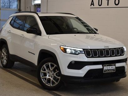 Used 2022 Jeep Compass Latitude w/ Sun and Sound Group