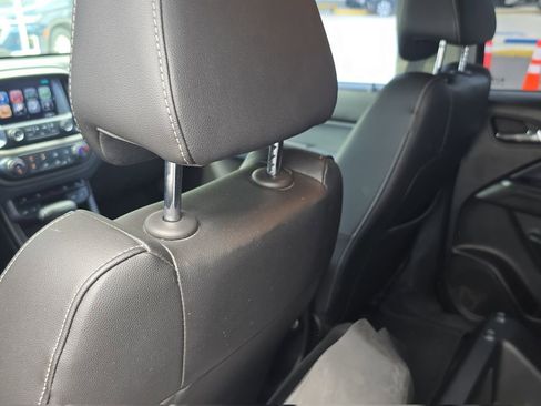 Used 2017 Chevrolet Colorado Z71 image 14