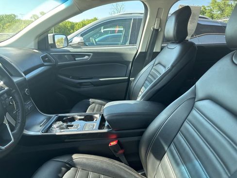 Used 2019 Ford Edge SEL w/ Equipment Group 201A AWD/4WD image 30