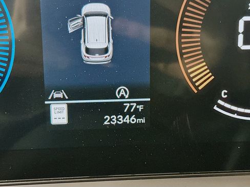 Used 2025 Hyundai Tucson SEL image 19