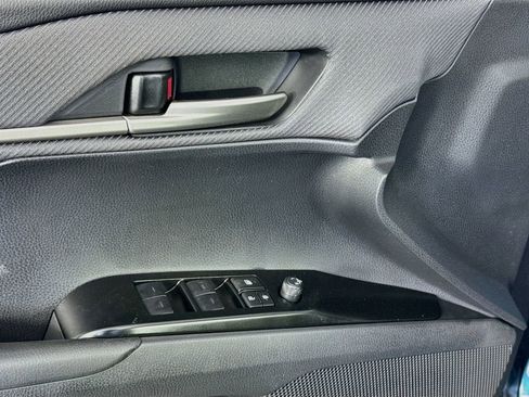 Used 2026 Toyota Camry SE image 23