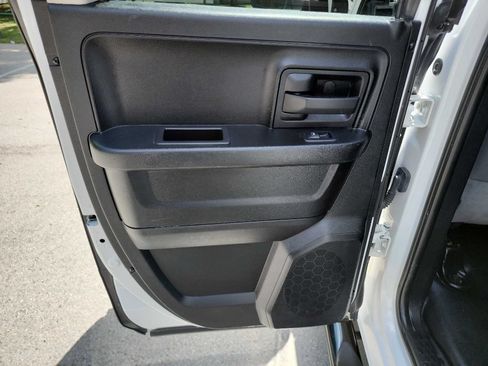 Used 2018 RAM 1500 Tradesman w/ Popular Equipment Group RWD image 28