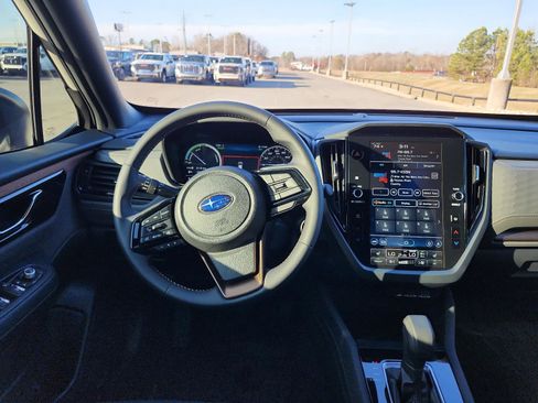 Used 2025 Subaru Forester Sport image 14