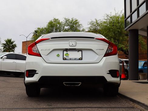 Used 2021 Honda Civic Sport image 12