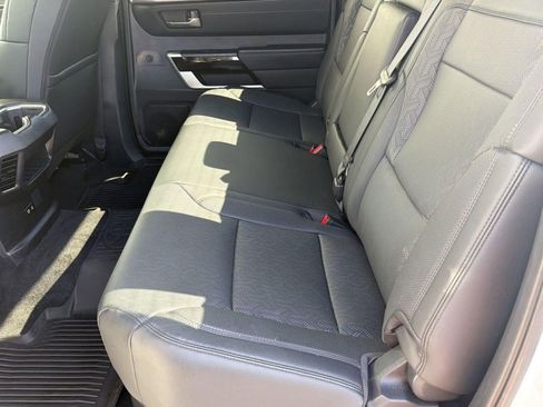 Used 2025 Toyota Tundra Limited AWD/4WD image 28