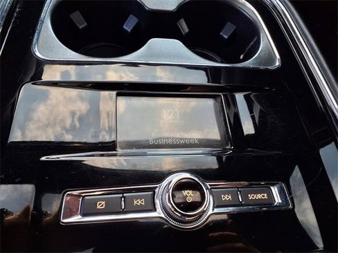 Used 2019 Lincoln Navigator Reserve w/ Cargo Package image 11