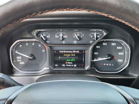 Used 2021 GMC Sierra 1500 AT4 w/ AT4 Preferred Package AWD/4WD image 16