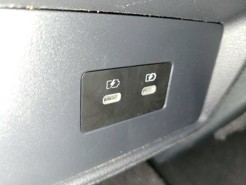 Used 2024 Nissan Rogue SV AWD/4WD image 16
