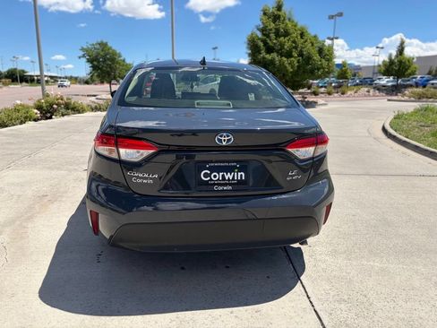 Used 2025 Toyota Corolla LE FWD image 8