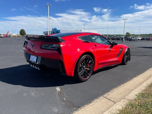 Used 2015 Chevrolet Corvette Z06 w/ 3LZ Preferred Equipment Group RWD image 6