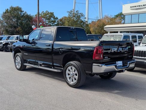 Used 2025 RAM 2500 Laramie w/ Sport Appearance Package image 7