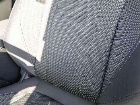 Certified 2024 Subaru Crosstrek 2.0i Premium image 30