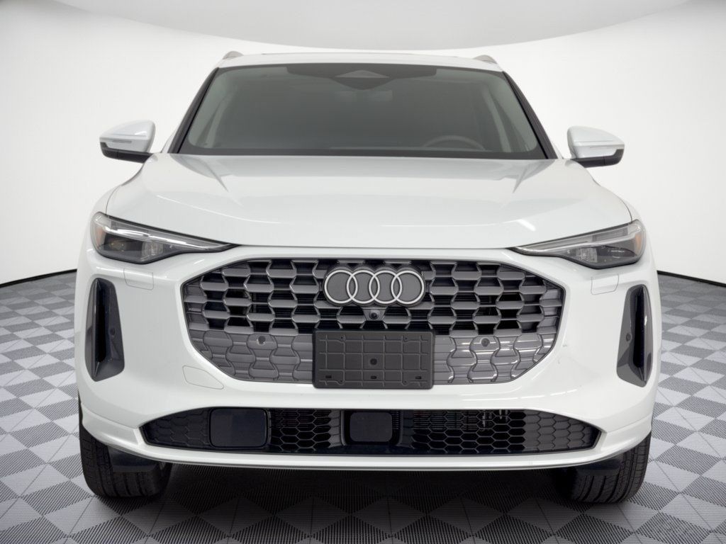 Used 2025 Audi Q5 Premium Plus AWD/4WD image 6