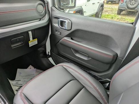 New 2026 Jeep Wrangler Unlimited Rubicon w/ Safety Group image 15