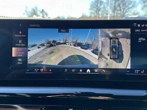 Used 2025 BMW 530i xDrive 530i xDrive w/ Premium Package image 26