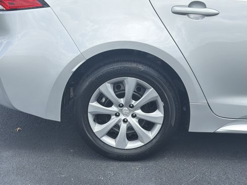 Used 2023 Toyota Corolla LE FWD image 34