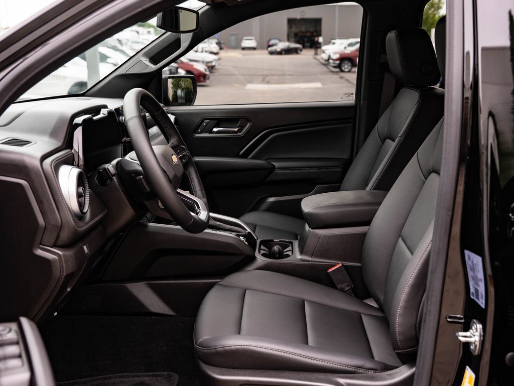 Used 2026 Chevrolet Colorado LT w/ LT Convenience Package RWD image 20