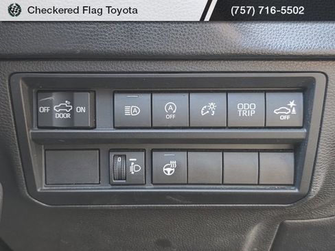 Used 2022 Toyota Tundra SR5 image 12