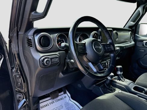 Certified 2022 Jeep Wrangler Unlimited Sport w/ Sun And Sound Package AWD/4WD image 10
