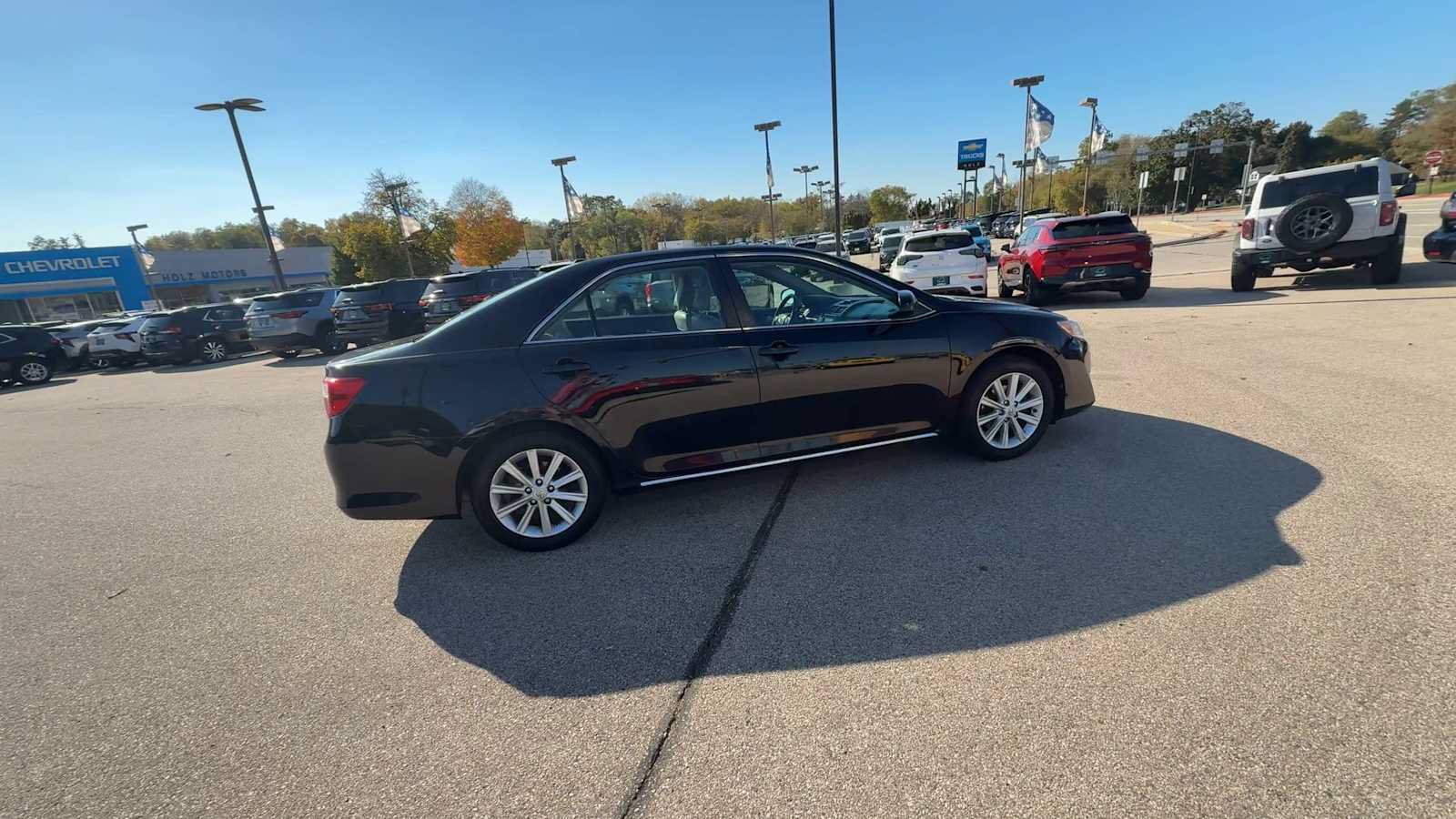 Used 2013 Toyota Camry XLE FWD image 8
