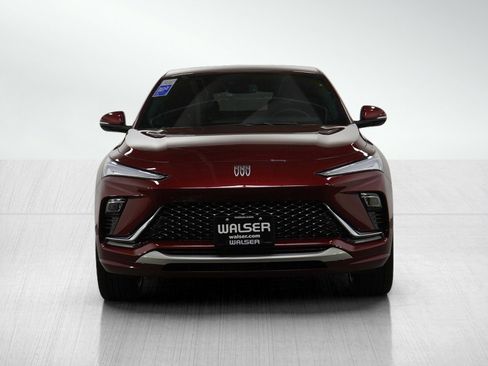 Used 2024 Buick Envista Avenir image 9