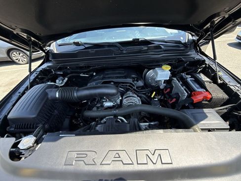 Used 2022 RAM 1500 Big Horn AWD/4WD image 30