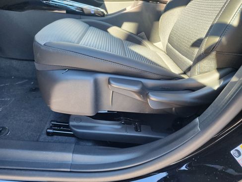 New 2026 Chevrolet Trax LT w/ Driver Confidence Package image 25