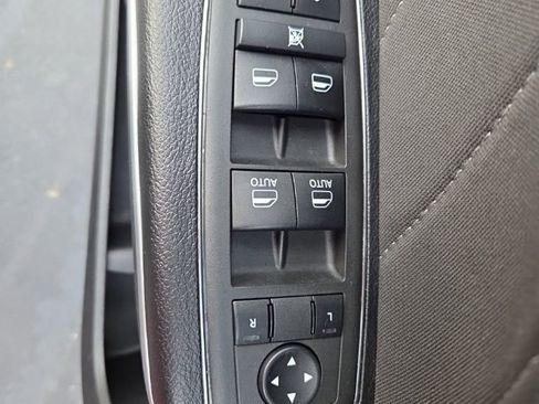 Used 2022 Dodge Charger SXT image 27