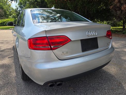 Used 2009 Audi A4 2.0T Premium FWD image 7