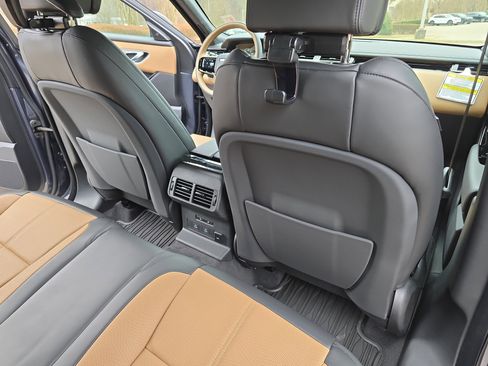 New 2026 Land Rover Range Rover Velar Autobiography image 11