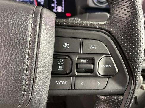 Used 2026 Toyota Tacoma SR image 17