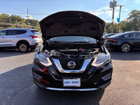 Used 2019 Nissan Rogue SV AWD/4WD image 10