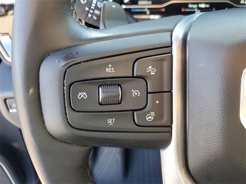 Used 2022 GMC Sierra 1500 SLT w/ SLT Premium Plus Package image 11