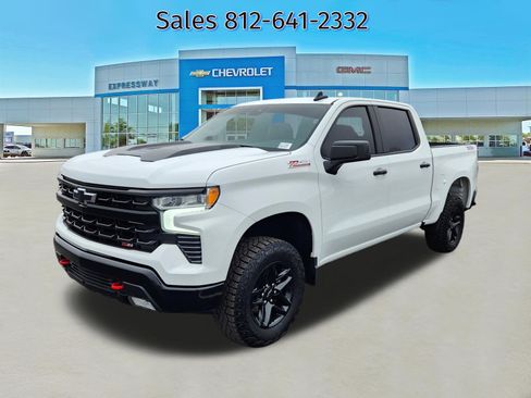 Used 2025 Chevrolet Silverado 1500 LT Trail Boss image 3