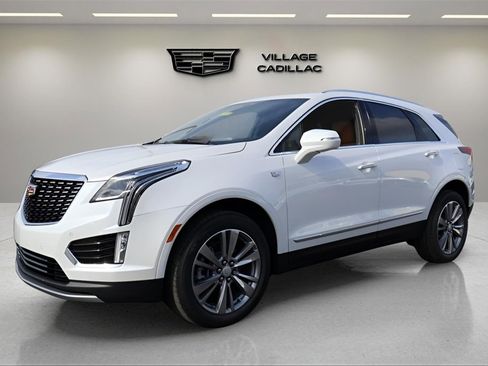 New 2025 Cadillac XT5 Premium Luxury image 1