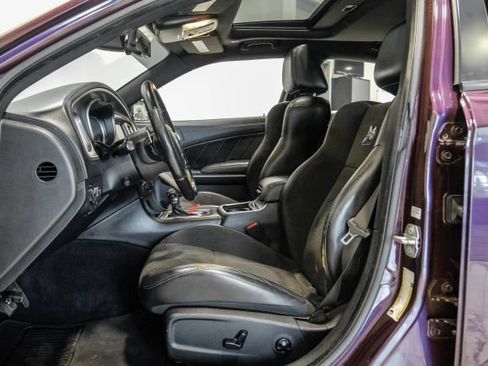 Used 2020 Dodge Charger Scat Pack w/ Dynamics Package RWD image 5
