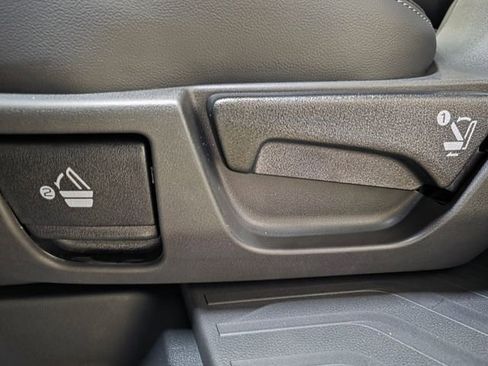 New 2026 Subaru Ascent Limited AWD/4WD image 33