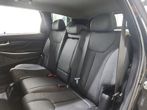 Used 2020 Hyundai Santa Fe SE AWD/4WD image 18