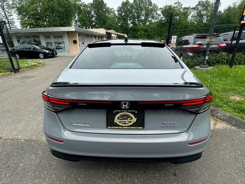 Used 2023 Honda Accord Sport image 6