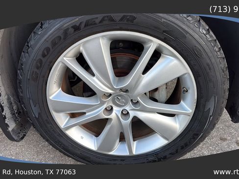 Used 2015 INFINITI QX70 3.7 w/ Premium Package image 11